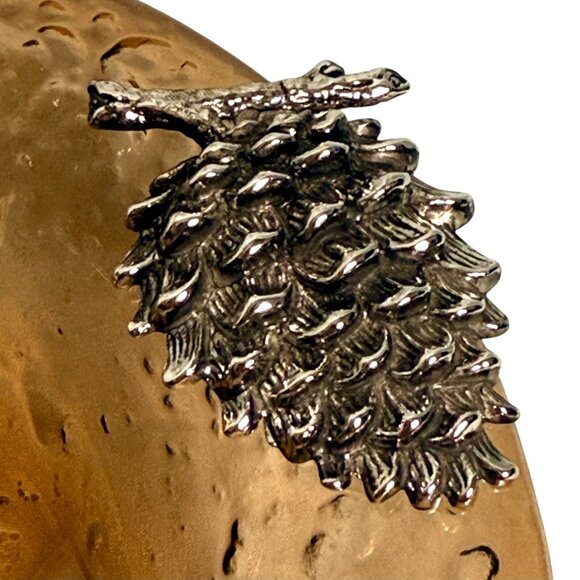 Hand Blown Amber Art Glass Dish With Silver-Tone PINECONE Embellishment - Picture 4 of 8